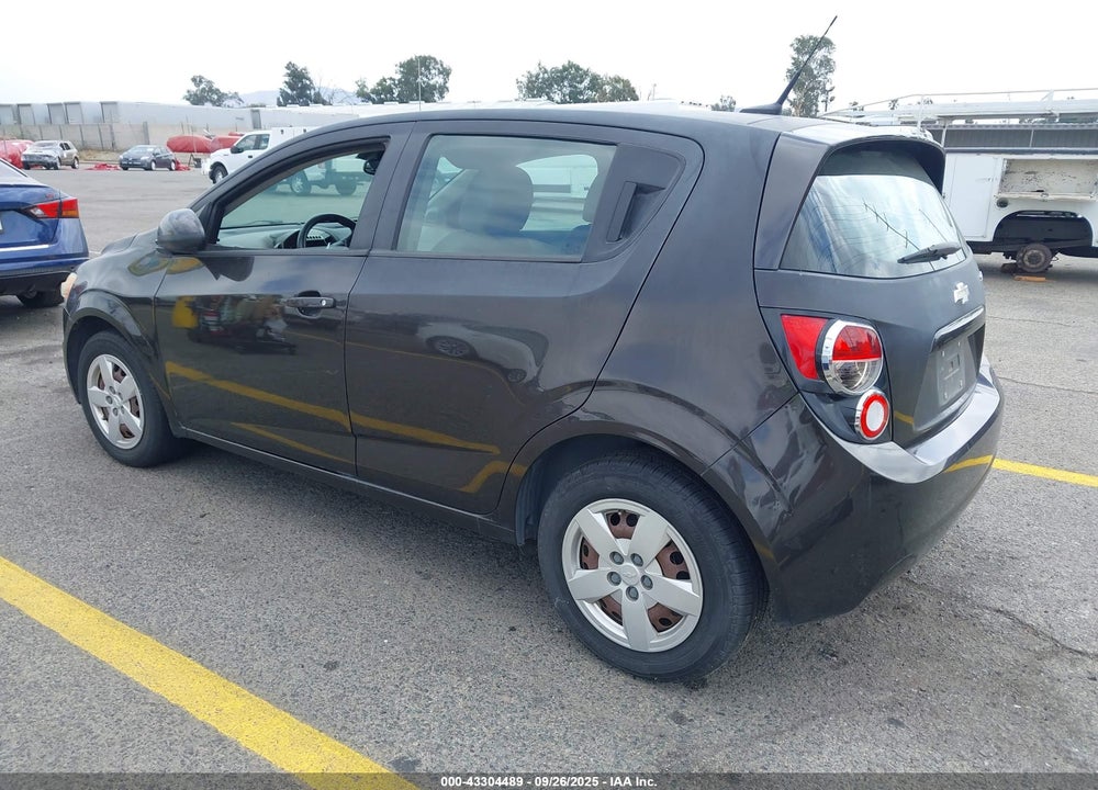 2013 CHEVROLET SONIC LS AUTO VIN: 1G1JA6SG3D4239239