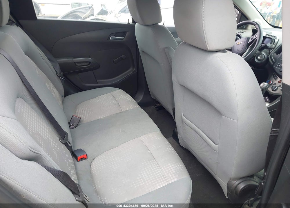 2013 CHEVROLET SONIC LS AUTO VIN: 1G1JA6SG3D4239239