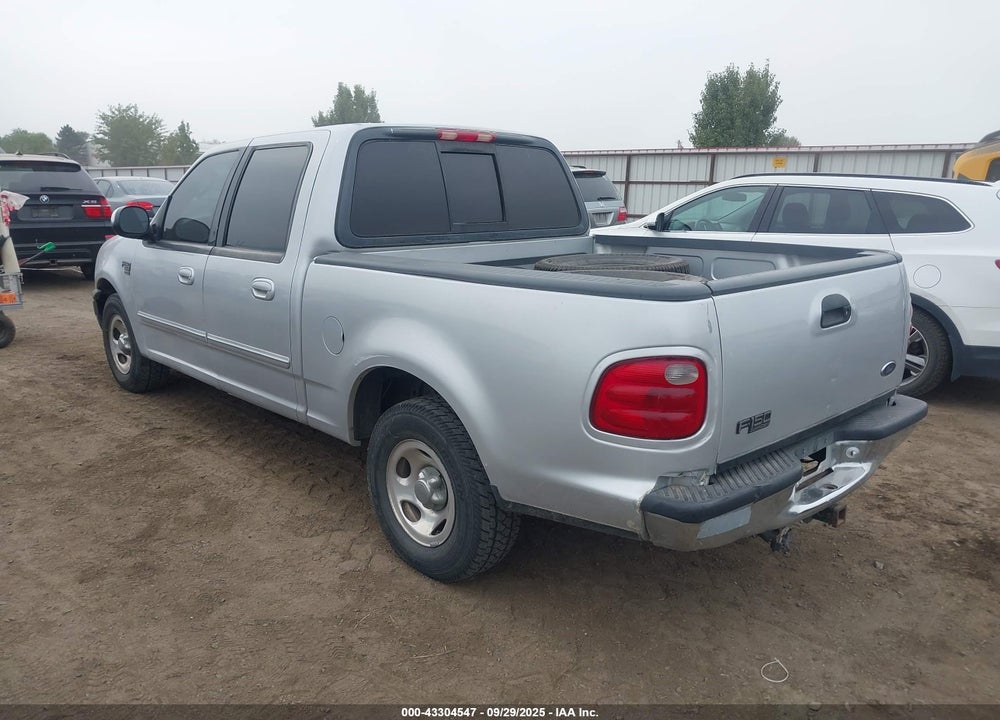 2002 FORD F-150 LARIAT/XLT VIN: 1FTRW07652KD29218