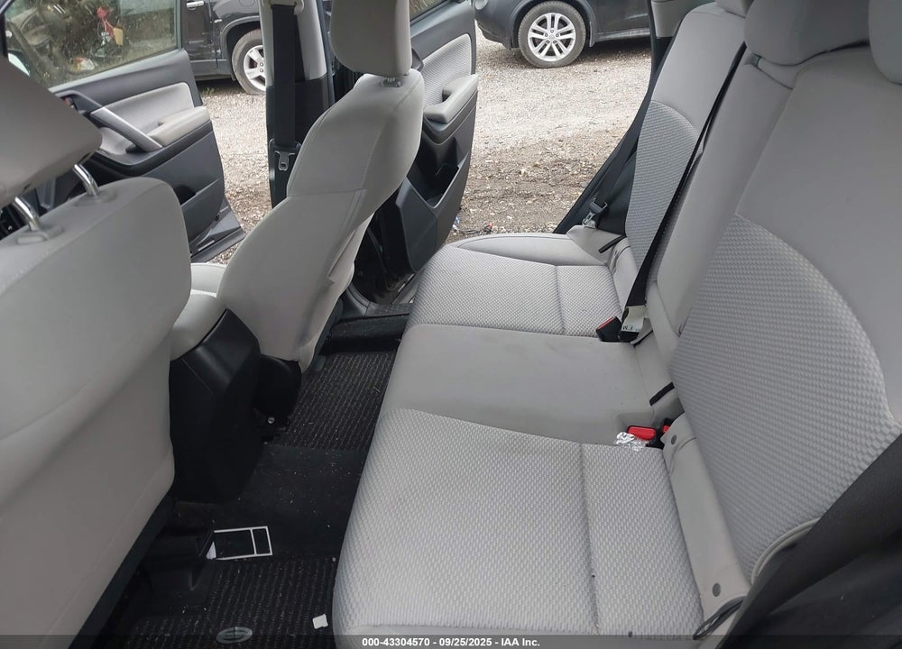 2018 SUBARU FORESTER VIN: JF2SJAEC9JH426398