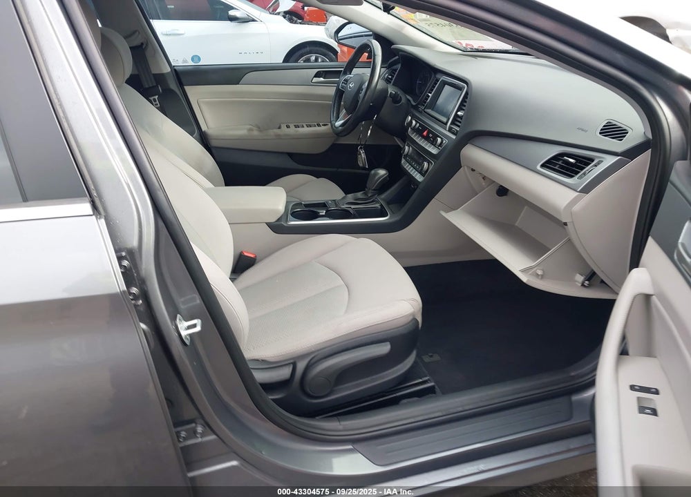 2019 HYUNDAI SONATA VIN: 5NPE34AF2KH786610