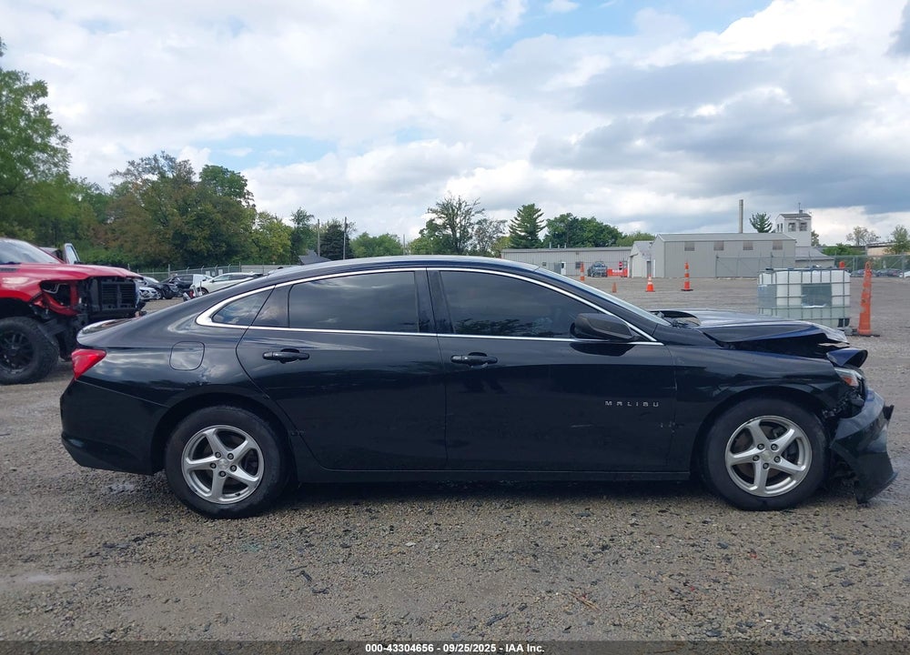 2017 CHEVROLET MALIBU VIN: 1G1ZB5ST7HF100698