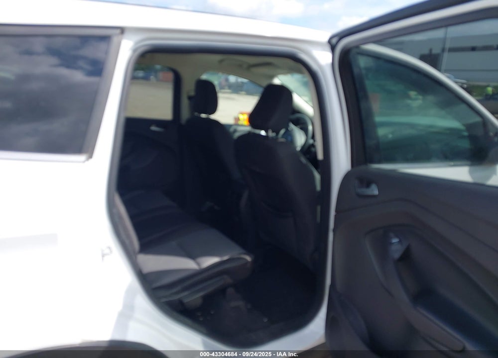 2019 FORD ESCAPE SE VIN: 1FMCU0GD4KUA64978