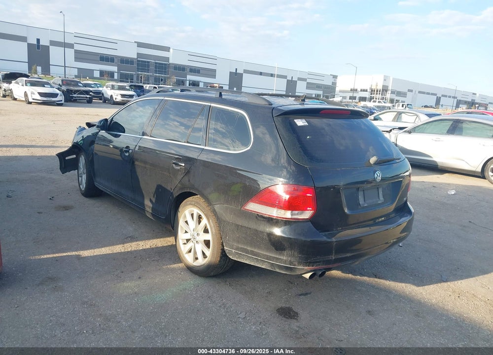 2014 VOLKSWAGEN JETTA SPORTWAGEN 2.0L TDI VIN: 3VWPL7AJ3EM608389