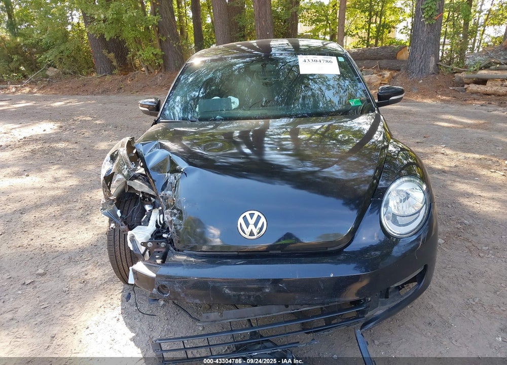 2012 VOLKSWAGEN BEETLE VIN: 3VWJP7AT8CM634141