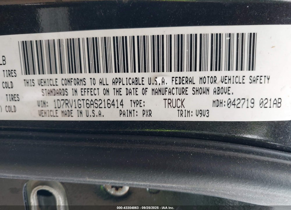 2010 DODGE RAM 1500 ST VIN: 1D7RV1GT6AS216414