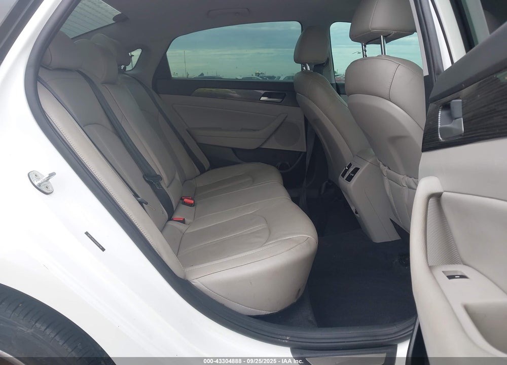 2018 HYUNDAI SONATA LIMITED VIN: 5NPE34AF8JH689796