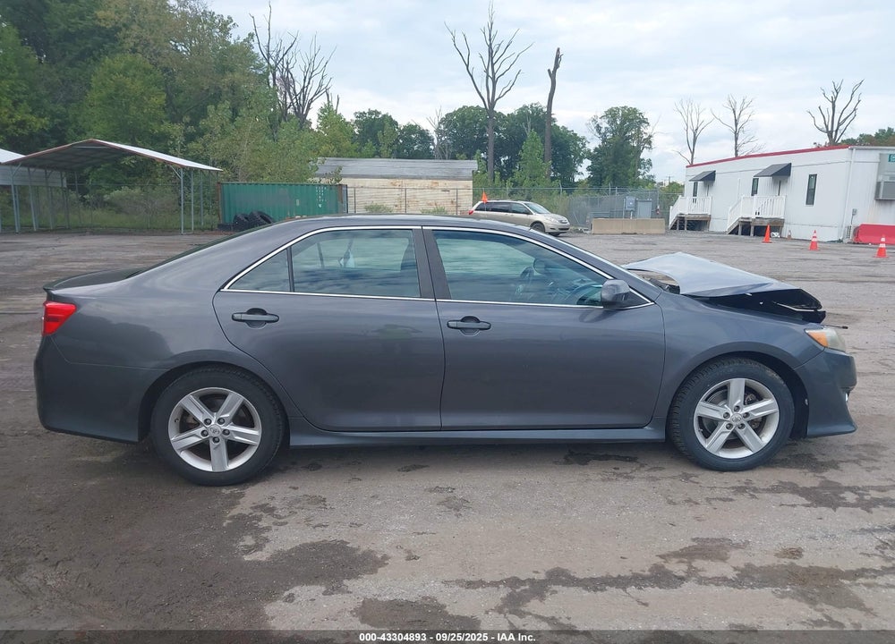 2013 TOYOTA CAMRY VIN: 4T1BF1FK2DU214584