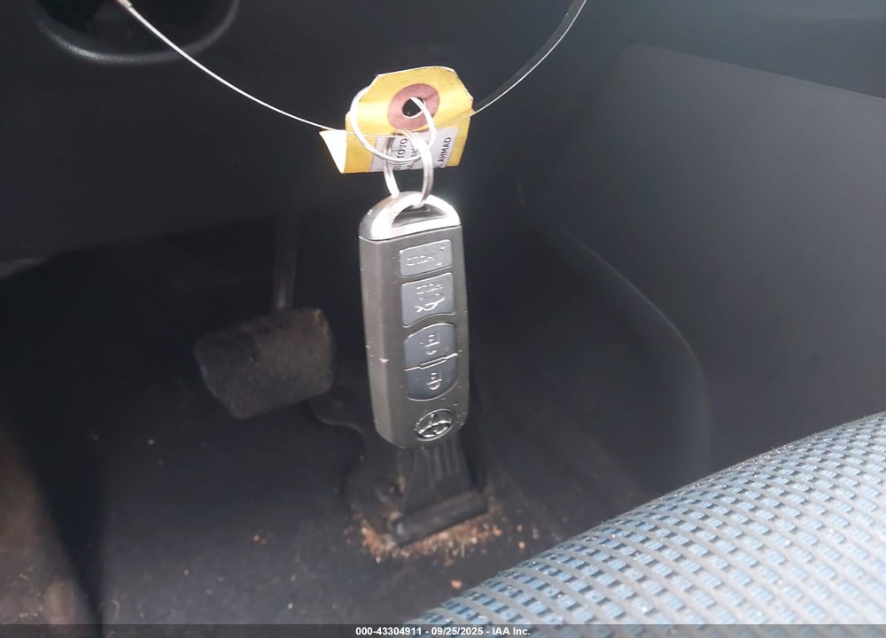 2017 TOYOTA YARIS VIN: 3MYDLBYV1HY160458