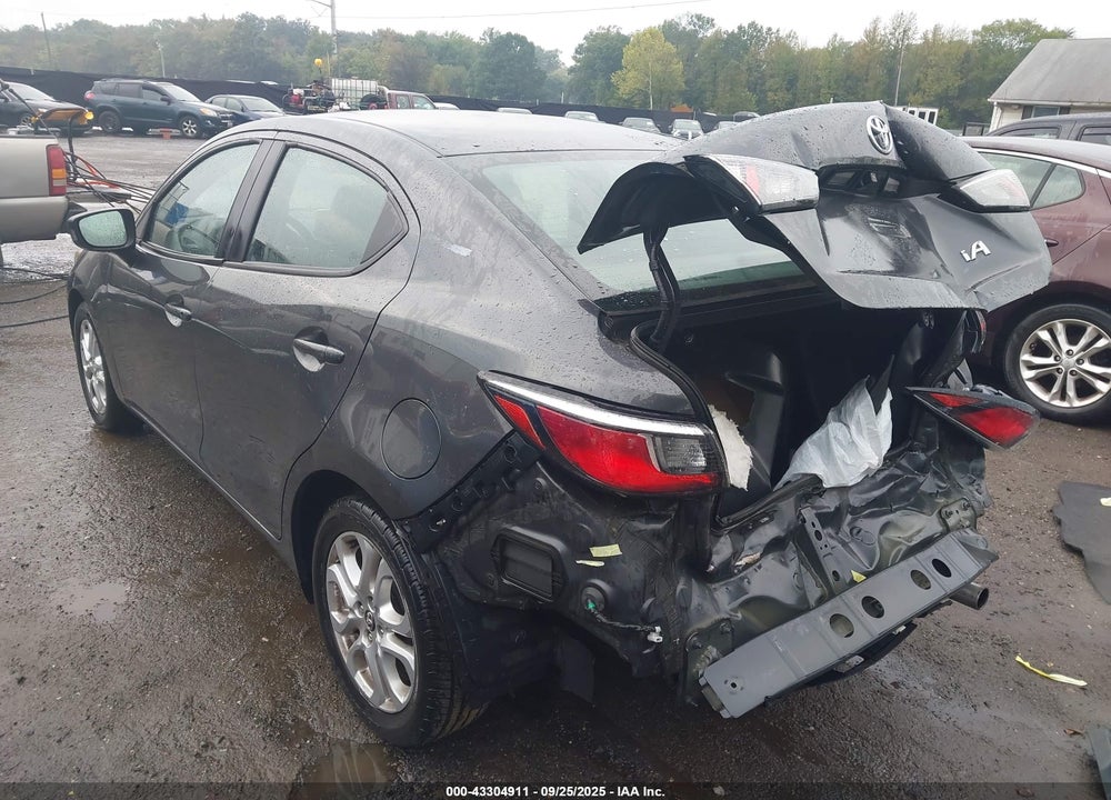 2017 TOYOTA YARIS VIN: 3MYDLBYV1HY160458