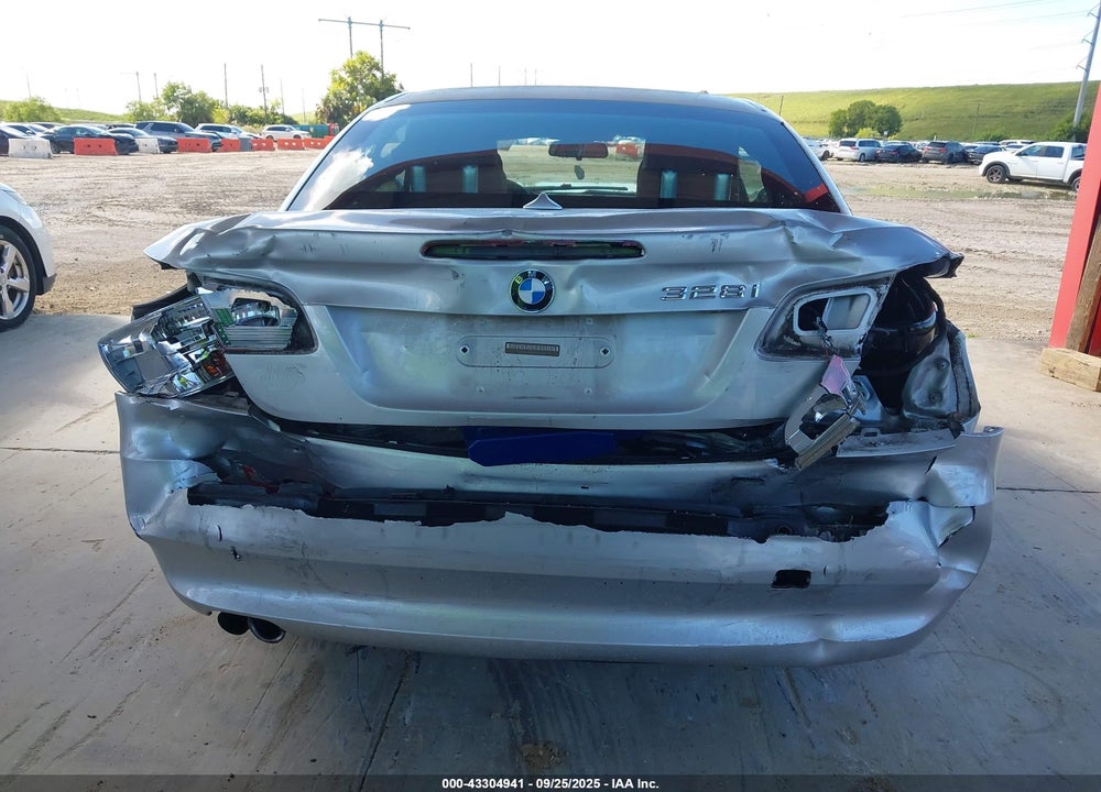 2007 BMW 328I VIN: WBAWL13547PX15196