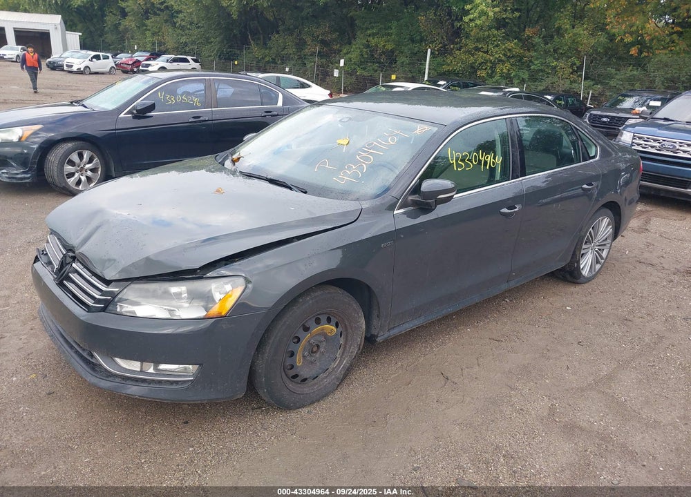 2014 VOLKSWAGEN PASSAT VIN: 1VWBT7A36EC077346