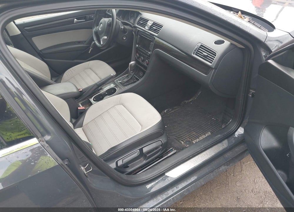 2014 VOLKSWAGEN PASSAT VIN: 1VWBT7A36EC077346