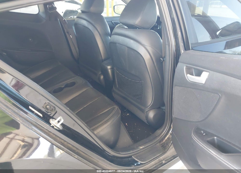 2014 HYUNDAI VELOSTER VIN: KMHTC6AE6EU195986