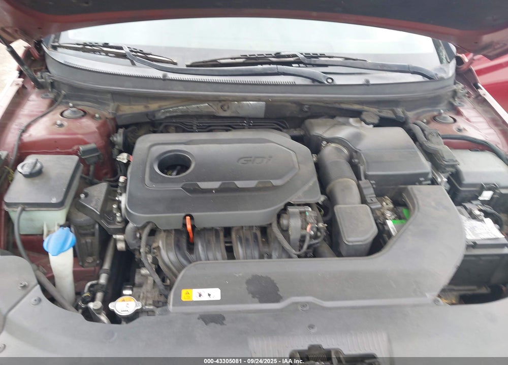 2015 HYUNDAI SONATA SE VIN: 5NPE24AF2FH111834