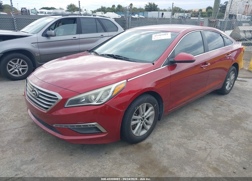 2015 HYUNDAI SONATA SE VIN: 5NPE24AF2FH111834
