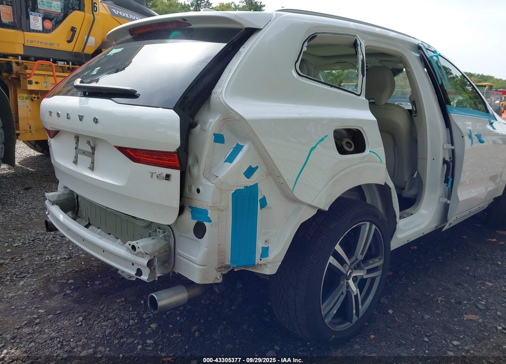 2019 VOLVO XC60 VIN: YV4A22RK8K1345382