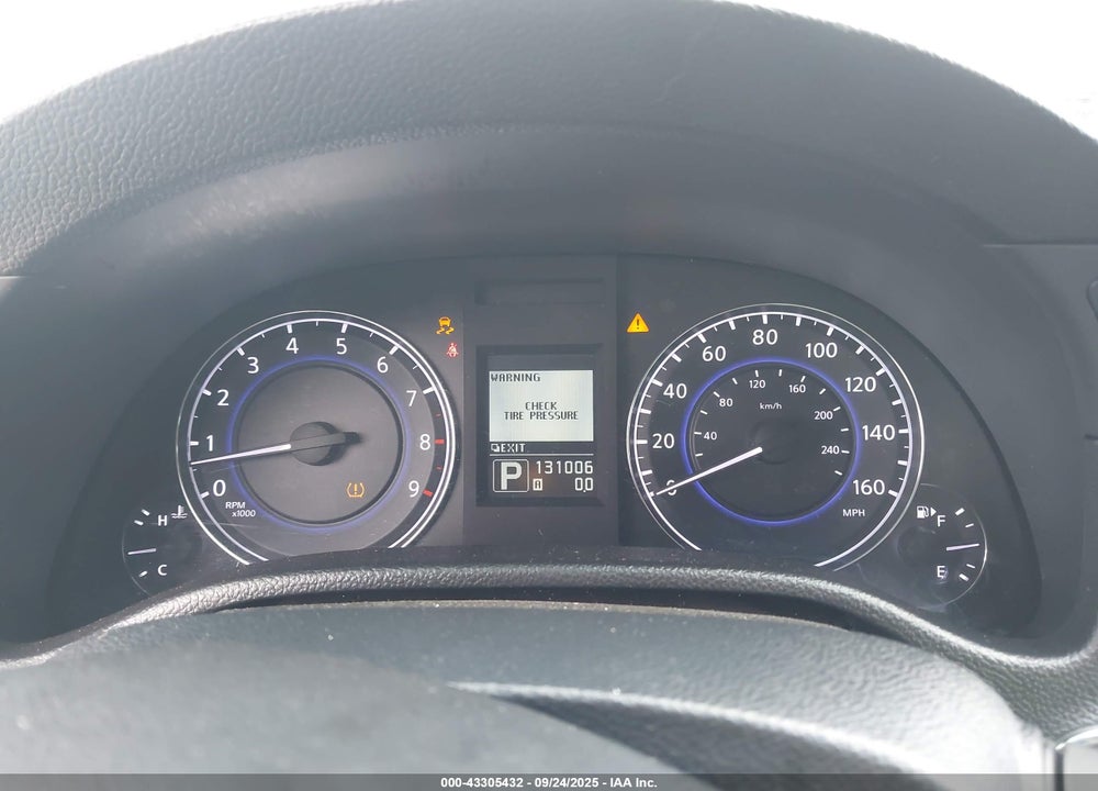 2011 INFINITI G37 VIN: JN1CV6AP8BM502766