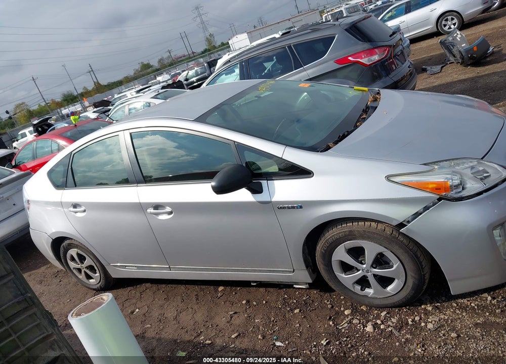2012 TOYOTA PRIUS TWO VIN: JTDKN3DUXC5501655