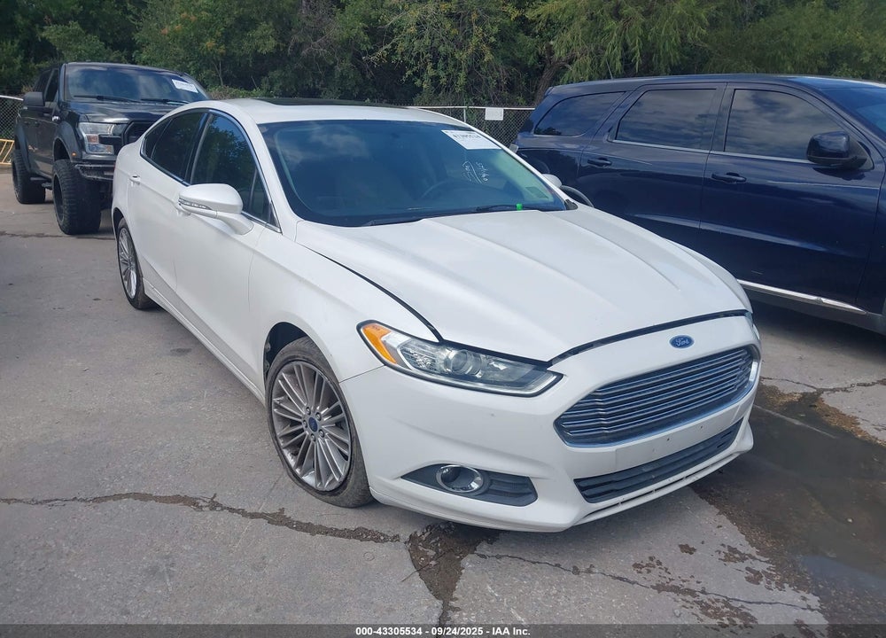 2014 FORD FUSION SE VIN: 3FA6P0HD8ER133521