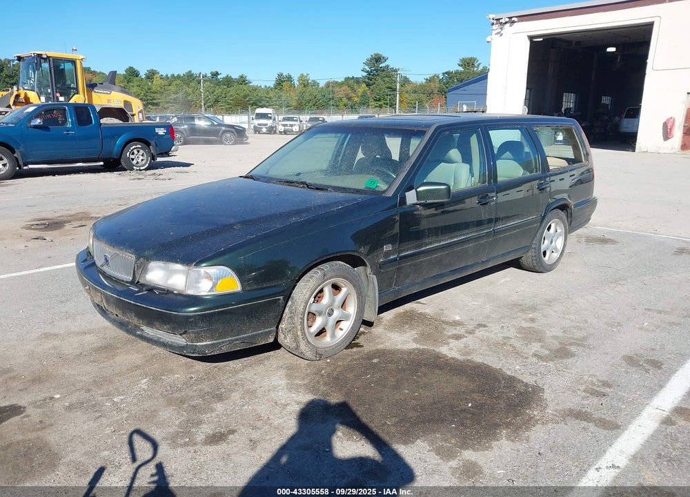 1999 VOLVO V70 VIN: YV1LW55A2X2575297