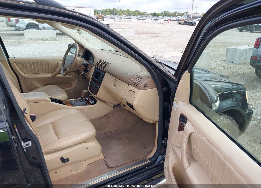2002 MERCEDES-BENZ ML 320 VIN: 4JGAB54E92A310156