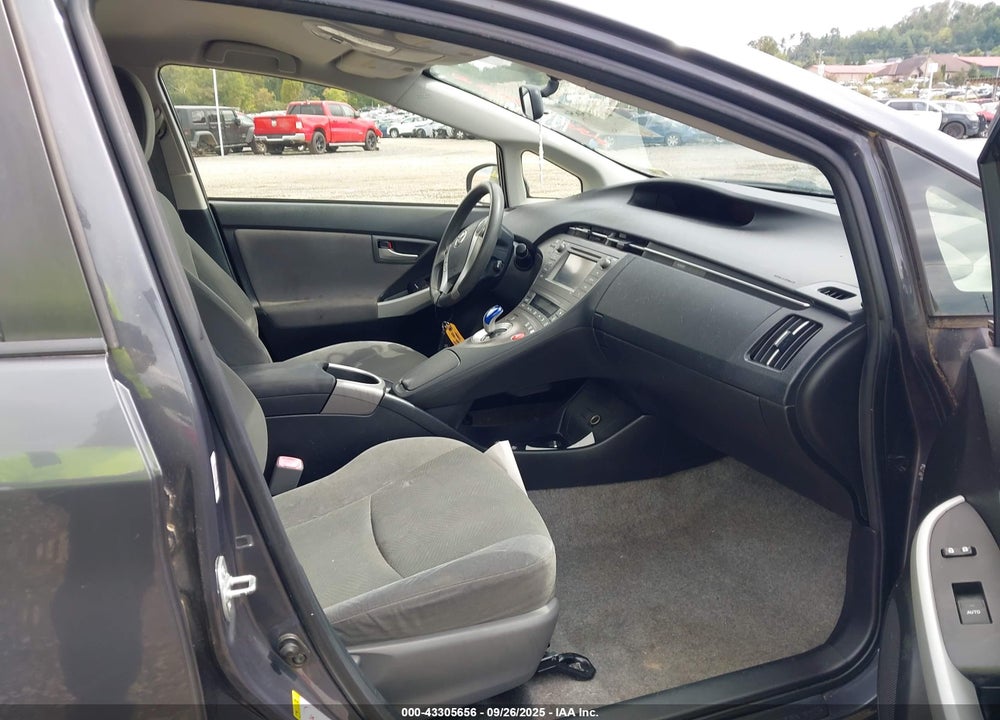 2012 TOYOTA PRIUS VIN: JTDKN3DU1C5402853
