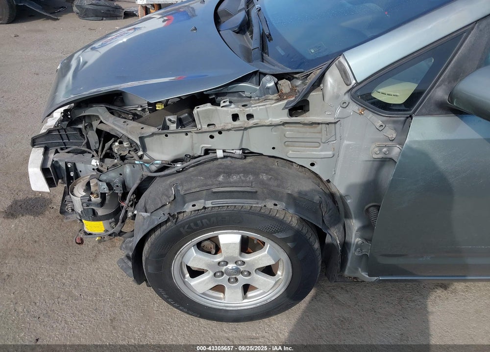 2004 TOYOTA PRIUS VIN: JTDKB20U040079676