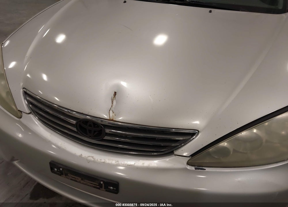 2005 TOYOTA CAMRY LE V6 VIN: 4T1BF32KX5U591683