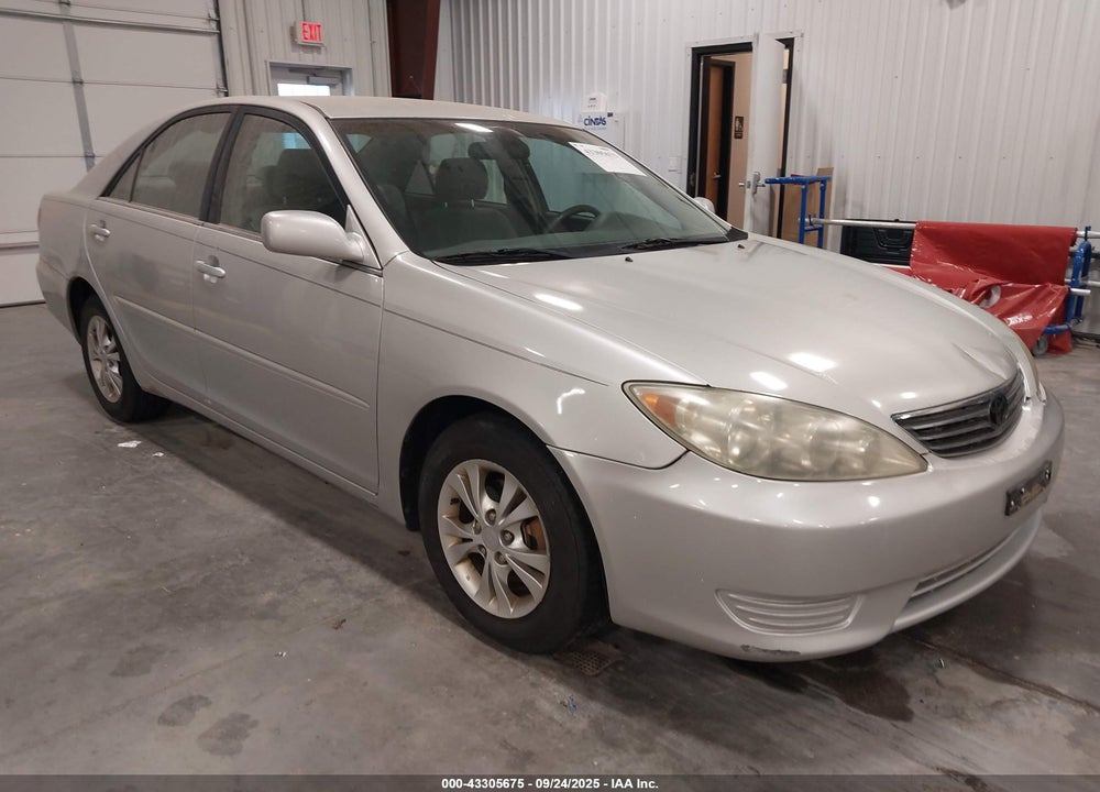 2005 TOYOTA CAMRY LE V6 VIN: 4T1BF32KX5U591683
