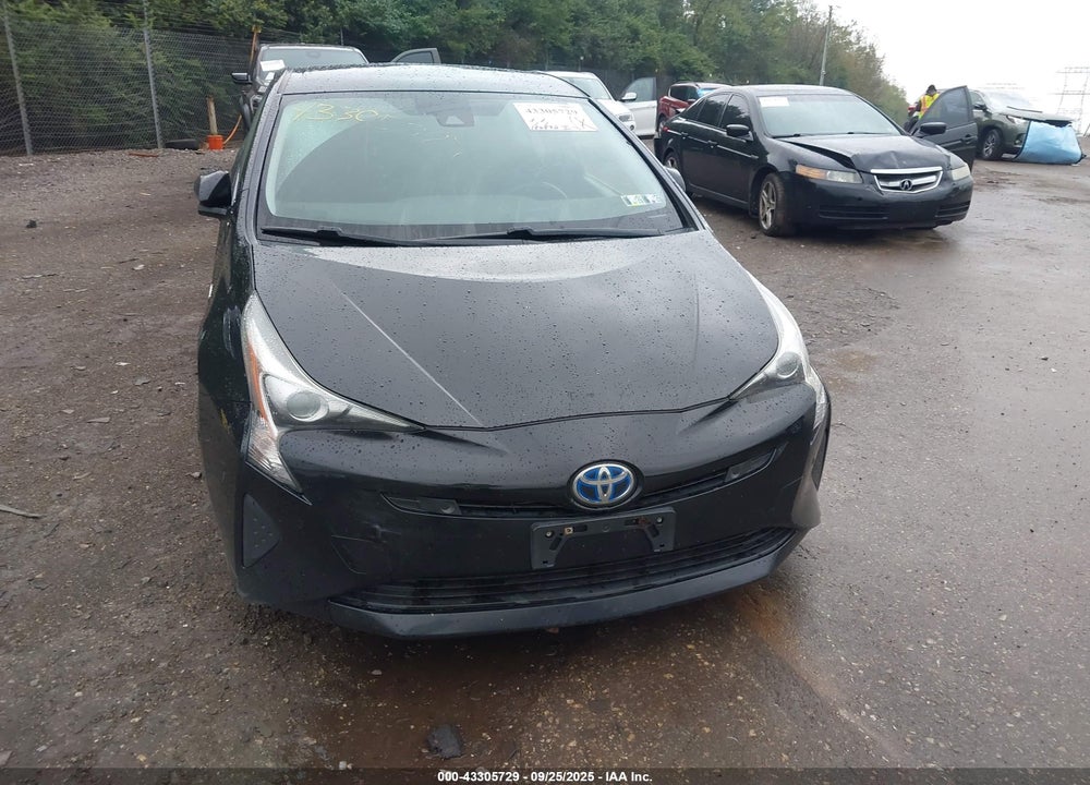 2017 TOYOTA PRIUS THREE VIN: JTDKARFUXH3044375