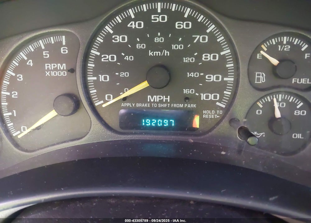 2000 CHEVROLET SILVERADO 1500 LS VIN: 2GCEC19T3Y1344874