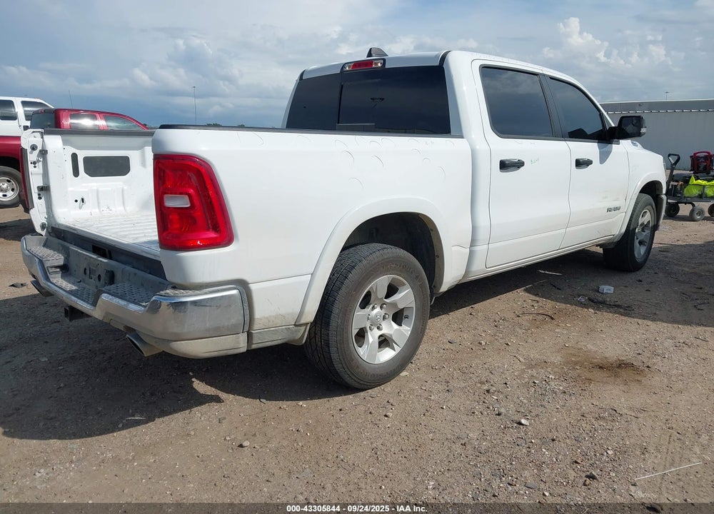 2025 RAM 1500 VIN: 1C6SRFFP5SN583927