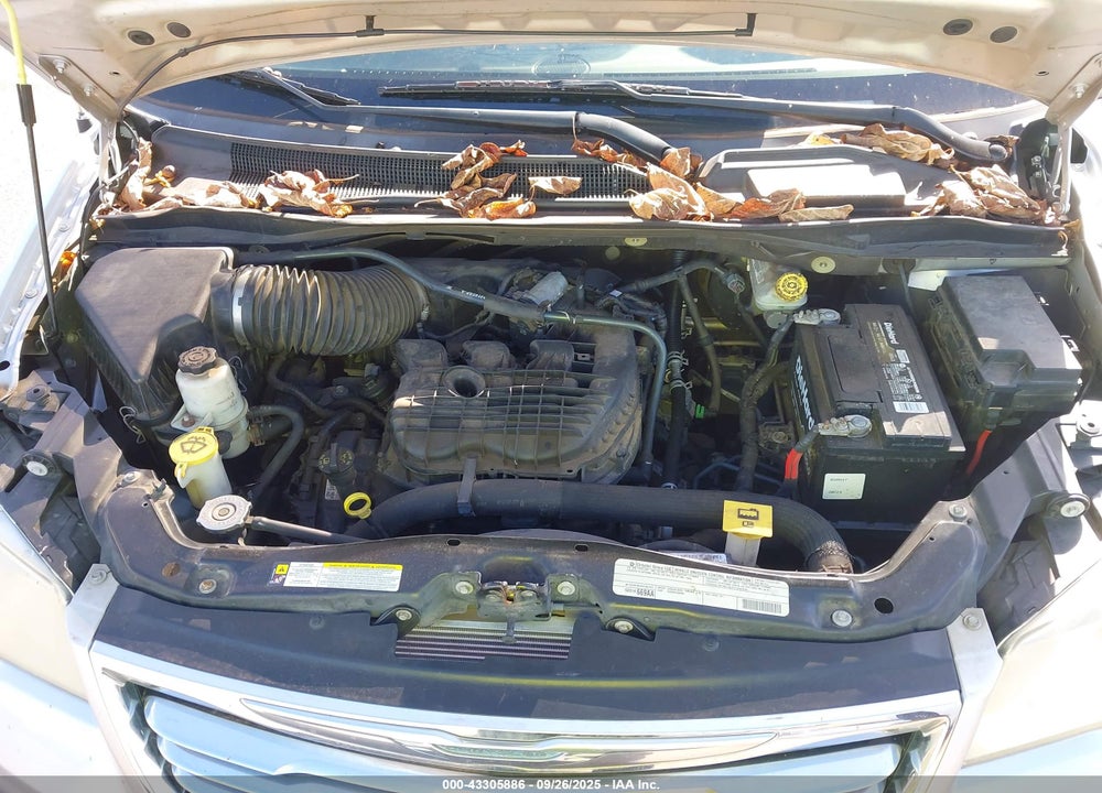 2012 CHRYSLER TOWN & COUNTRY TOURING VIN: 2C4RC1BG4CR325730