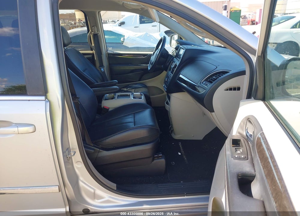 2012 CHRYSLER TOWN & COUNTRY TOURING VIN: 2C4RC1BG4CR325730