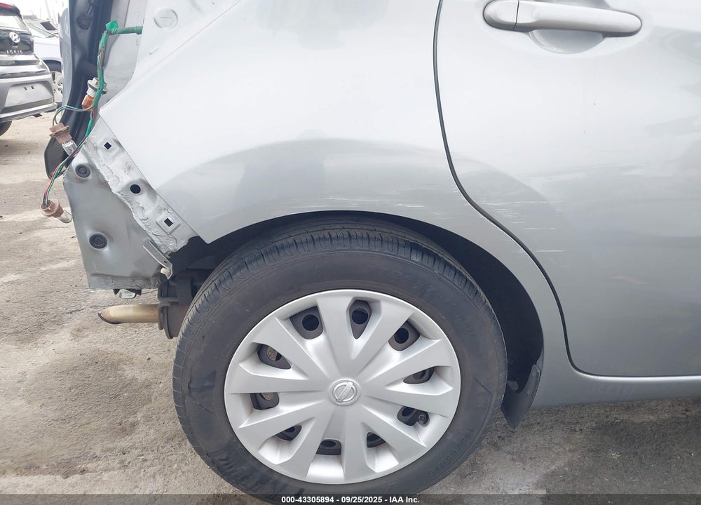 2014 NISSAN VERSA NOTE VIN: 3N1CE2CP9EL427712