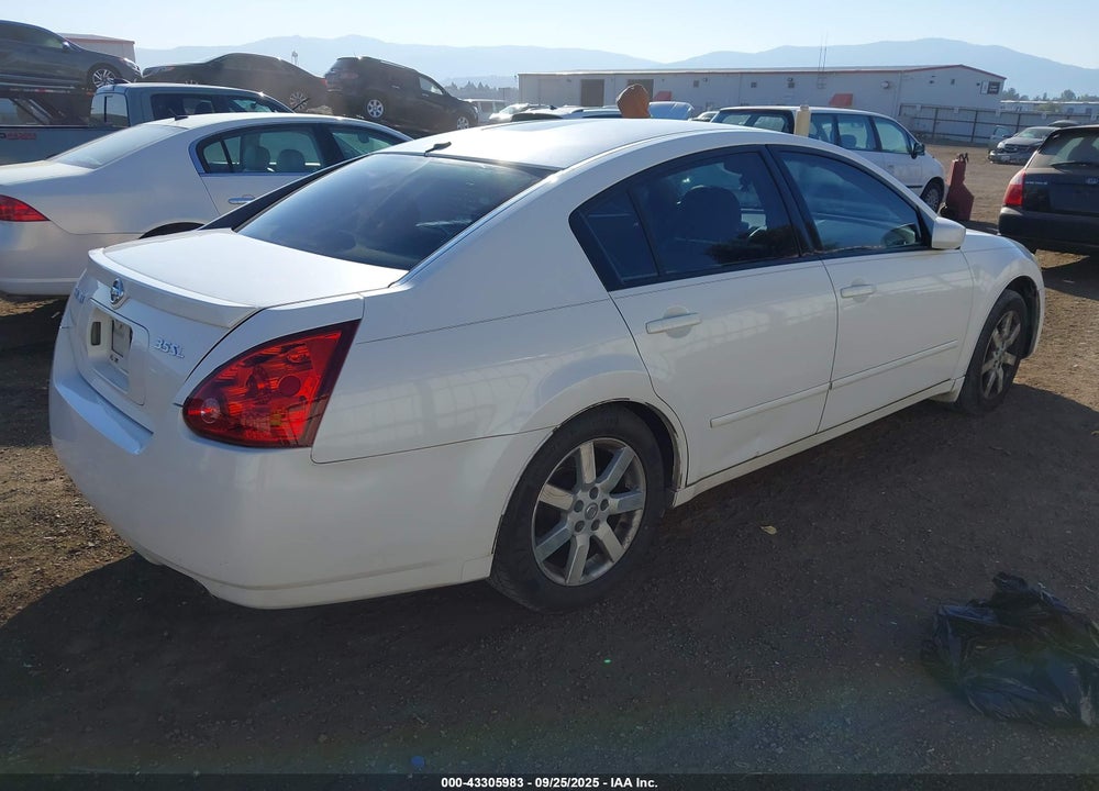 2005 NISSAN MAXIMA 3.5 SL VIN: 1N4BA41E35C868223