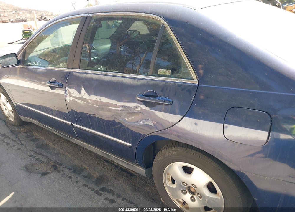 2003 HONDA ACCORD 2.4 LX VIN: JHMCM56333C080914