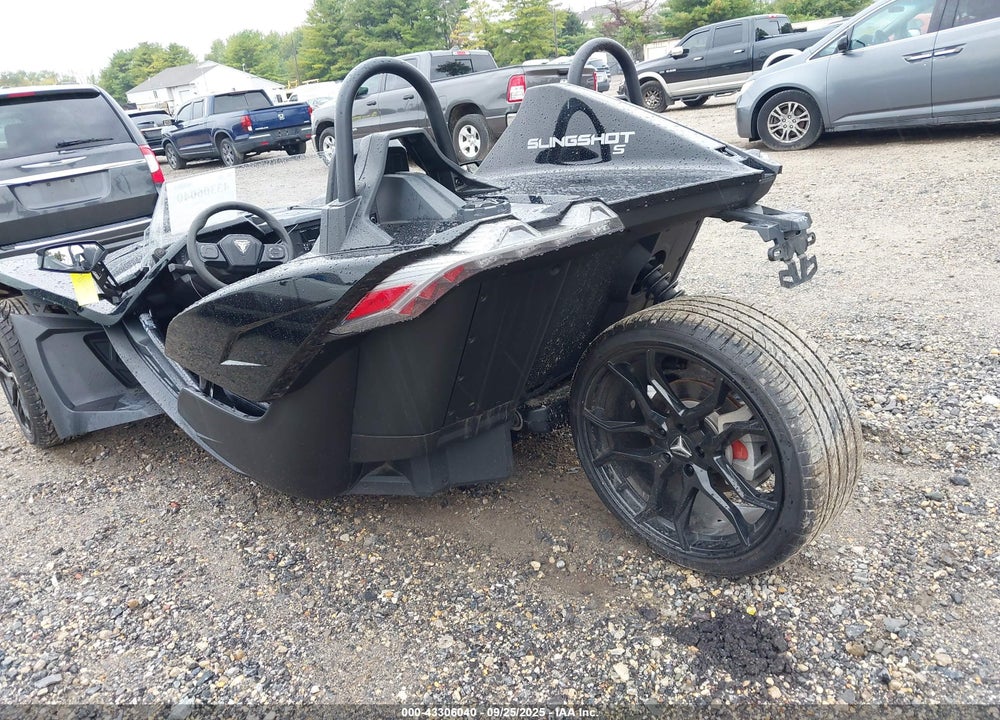 2023 POLARIS SLINGSHOT S WITH TECHNOLOGY PACKAGE VIN: 57XAATHD6P8156539