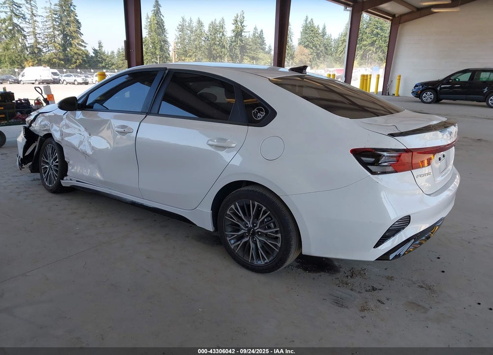 2023 KIA FORTE VIN: 3KPF54AD1PE656682