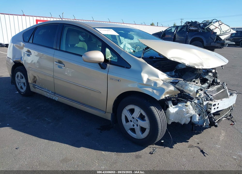 2011 TOYOTA PRIUS FOUR VIN: JTDKN3DU5B1421685