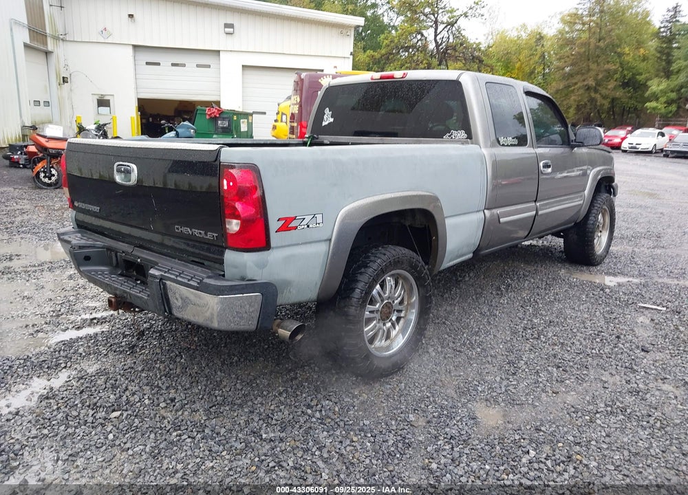 2006 CHEVROLET SILVERADO 2500 VIN: 1GCHK29U56E121990
