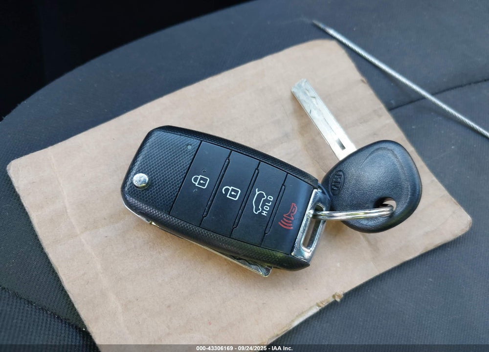 2018 KIA SOUL VIN: KNDJN2A29J7505030