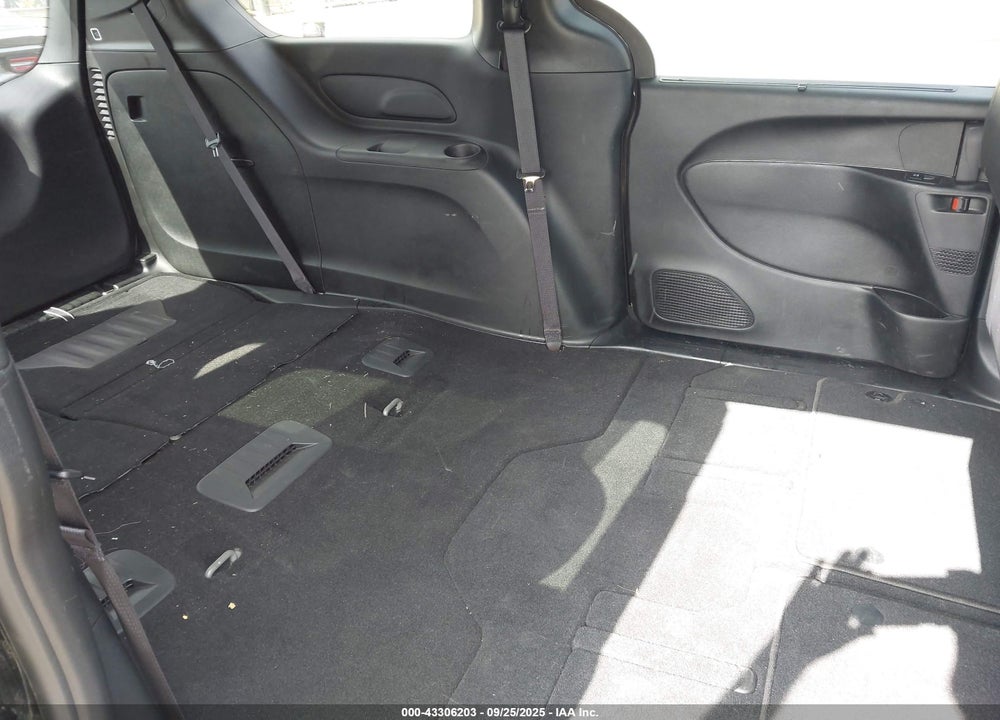 2025 CHRYSLER PACIFICA SELECT VIN: 2C4RC1BG2SR570301