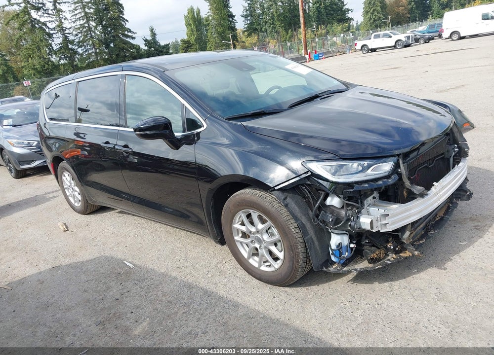 2025 CHRYSLER PACIFICA SELECT VIN: 2C4RC1BG2SR570301