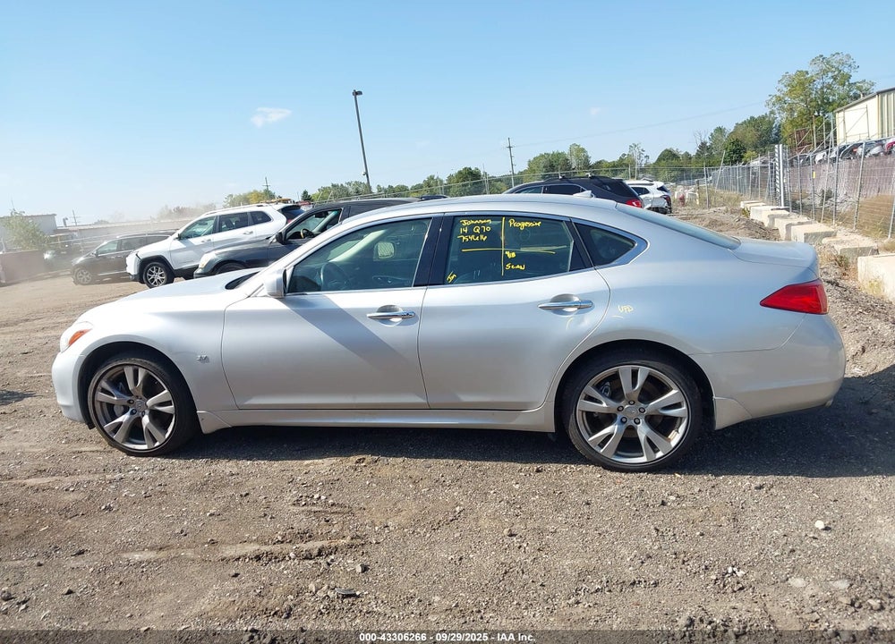 2014 INFINITI Q70 3.7X VIN: JN1BY1AR1EM320001