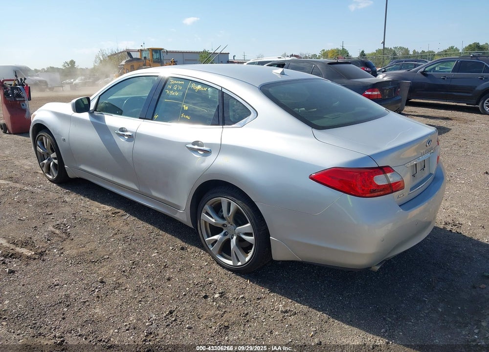 2014 INFINITI Q70 3.7X VIN: JN1BY1AR1EM320001