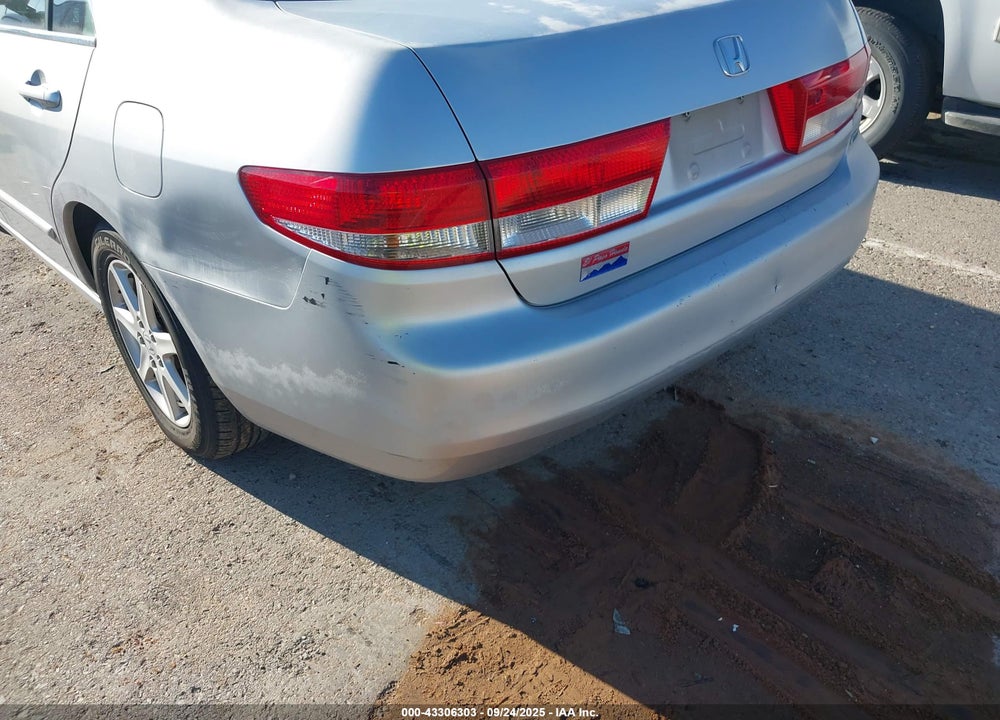 2003 HONDA ACCORD 3.0 EX VIN: 1HGCM66513A083235