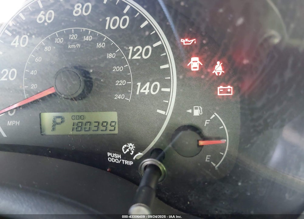 2010 TOYOTA COROLLA LE VIN: 1NXBU4EE8AZ209209