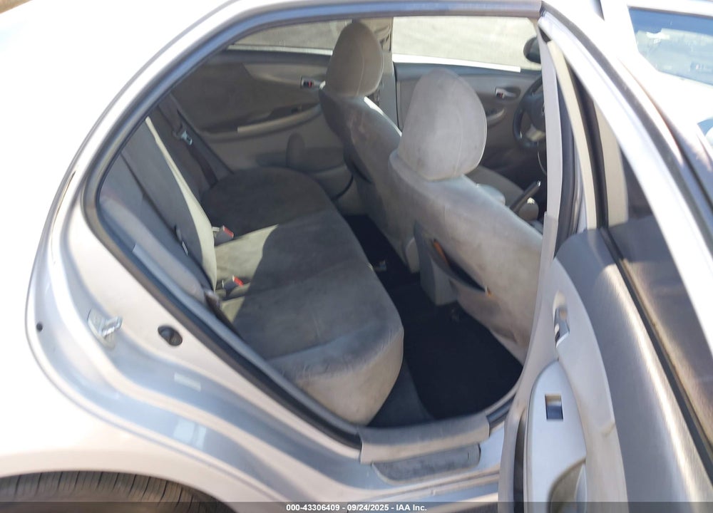 2010 TOYOTA COROLLA LE VIN: 1NXBU4EE8AZ209209